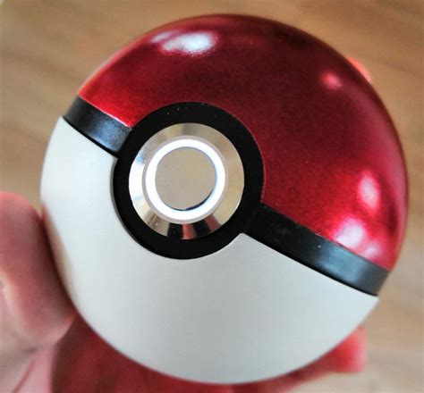 realistic pokeball